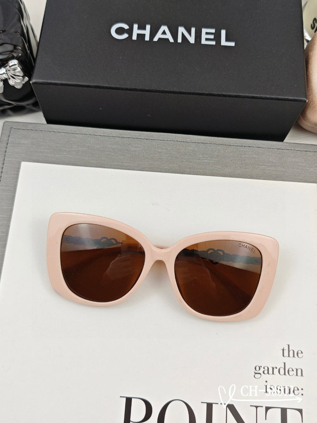 CHANEL SQUARE SUNGLASSES 58012 IN ACETATE