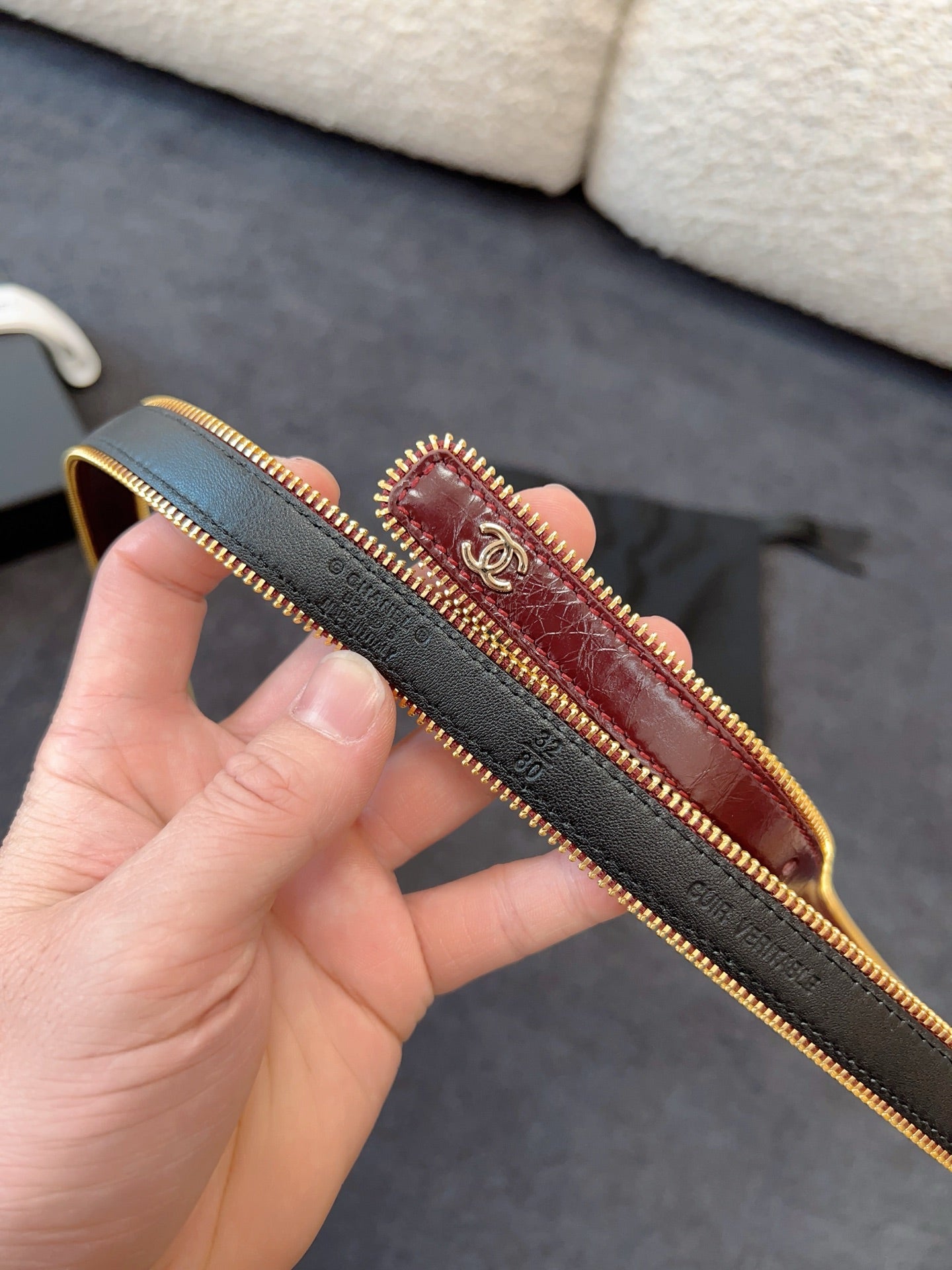 CHANEL BELT 20MM IN WINE RED CALFSKIN WITH INTERWOVEN CHAIN BUCKLE ZIPPER IN TRIM GOLD HARDWARE