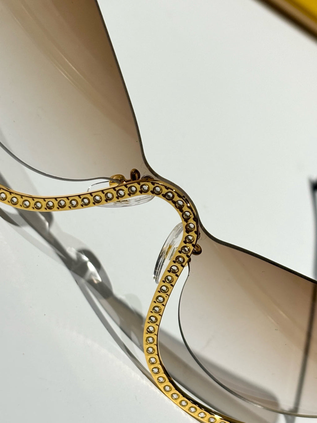 FENDI CRYSTAL STUDDED CAT EYE FRAME SUNGLASSES FE40158 IN METAL