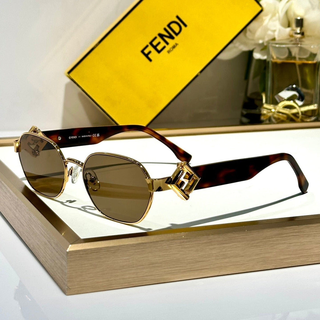 FENDI TRAVEL ROUND FRAME SUNGLASSES FE40148L IN METAL AND ACETATE