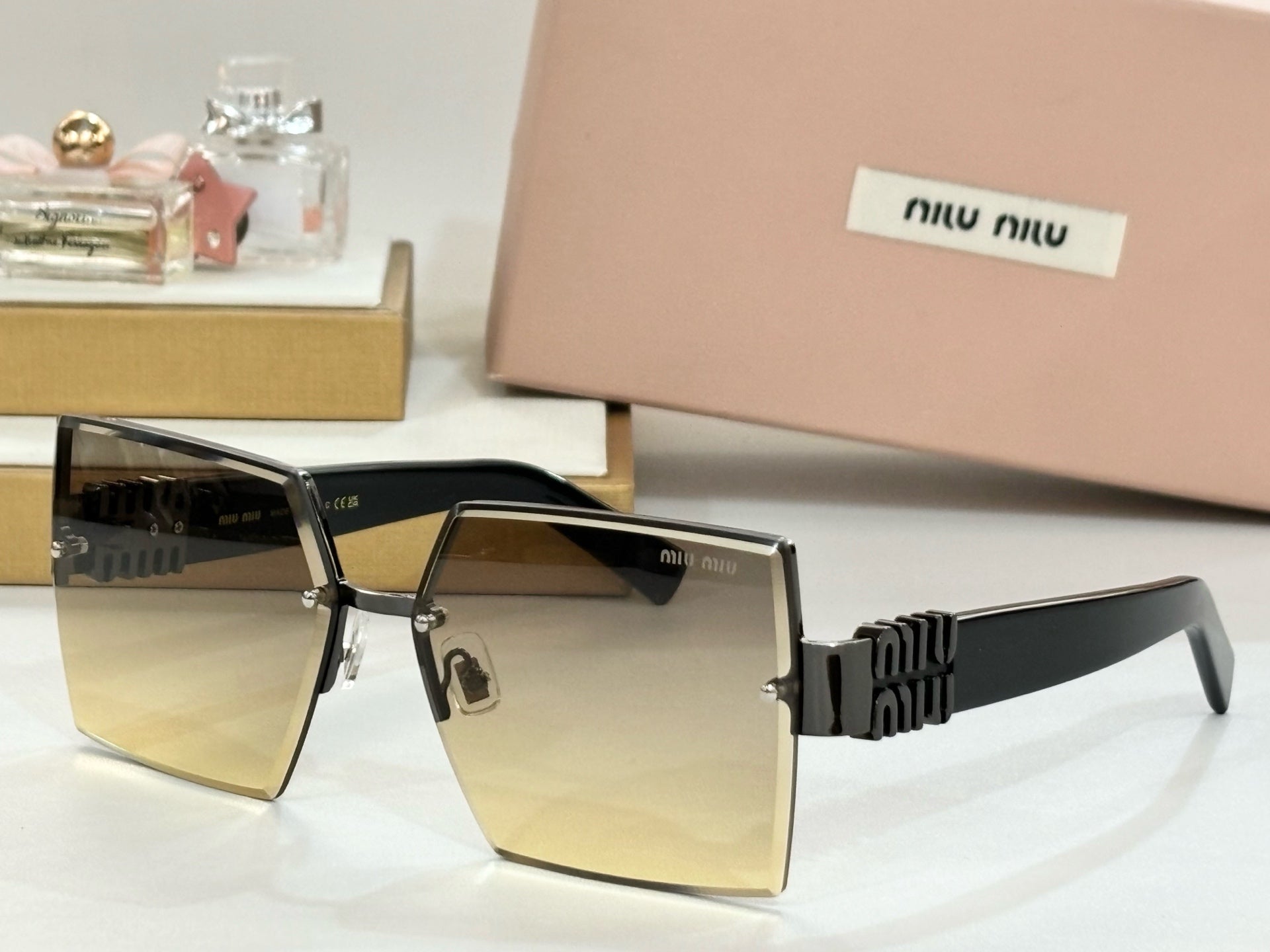 MIU MIU LOGO SQUARE SUNGLASSES MU117AV IN ACETATE