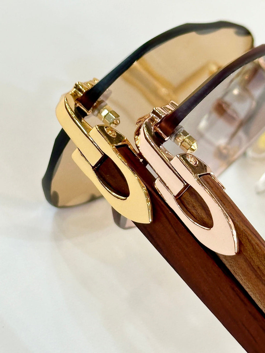 CARTIER RIMLESS GEOMETRIC FRAME SUNGLASSES 547386 IN METAL AND WOODEN