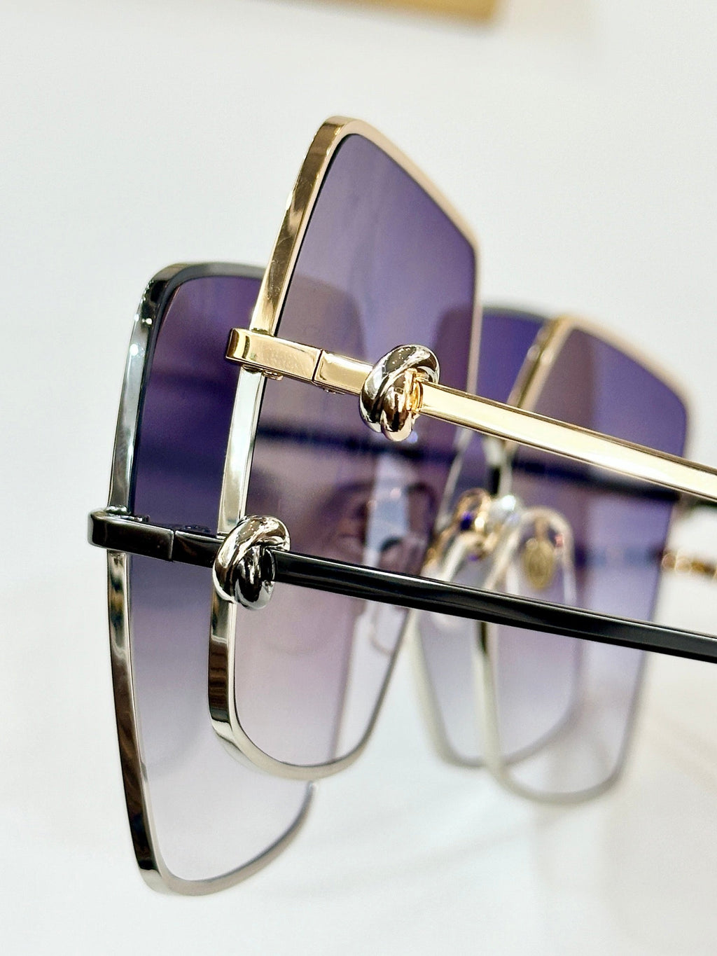 CARTIER OVERSIZED SQUARE FRAME SUNGLASSES CT0361 IN METAL