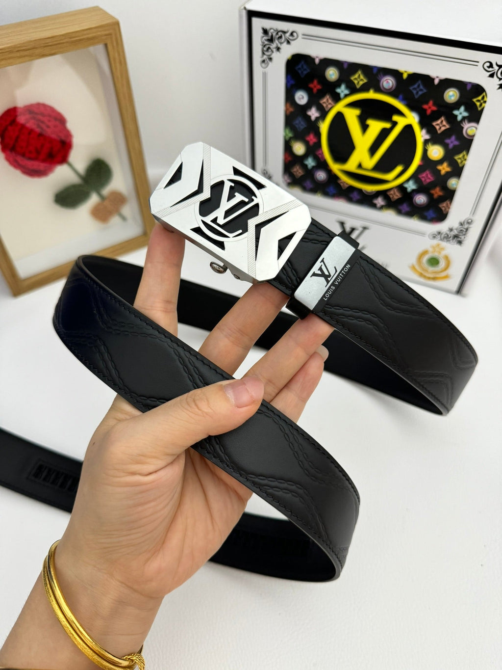 LOUIS VUITTON LV 25S BELT 35 MM IN BLACK CALFSKIN 593218