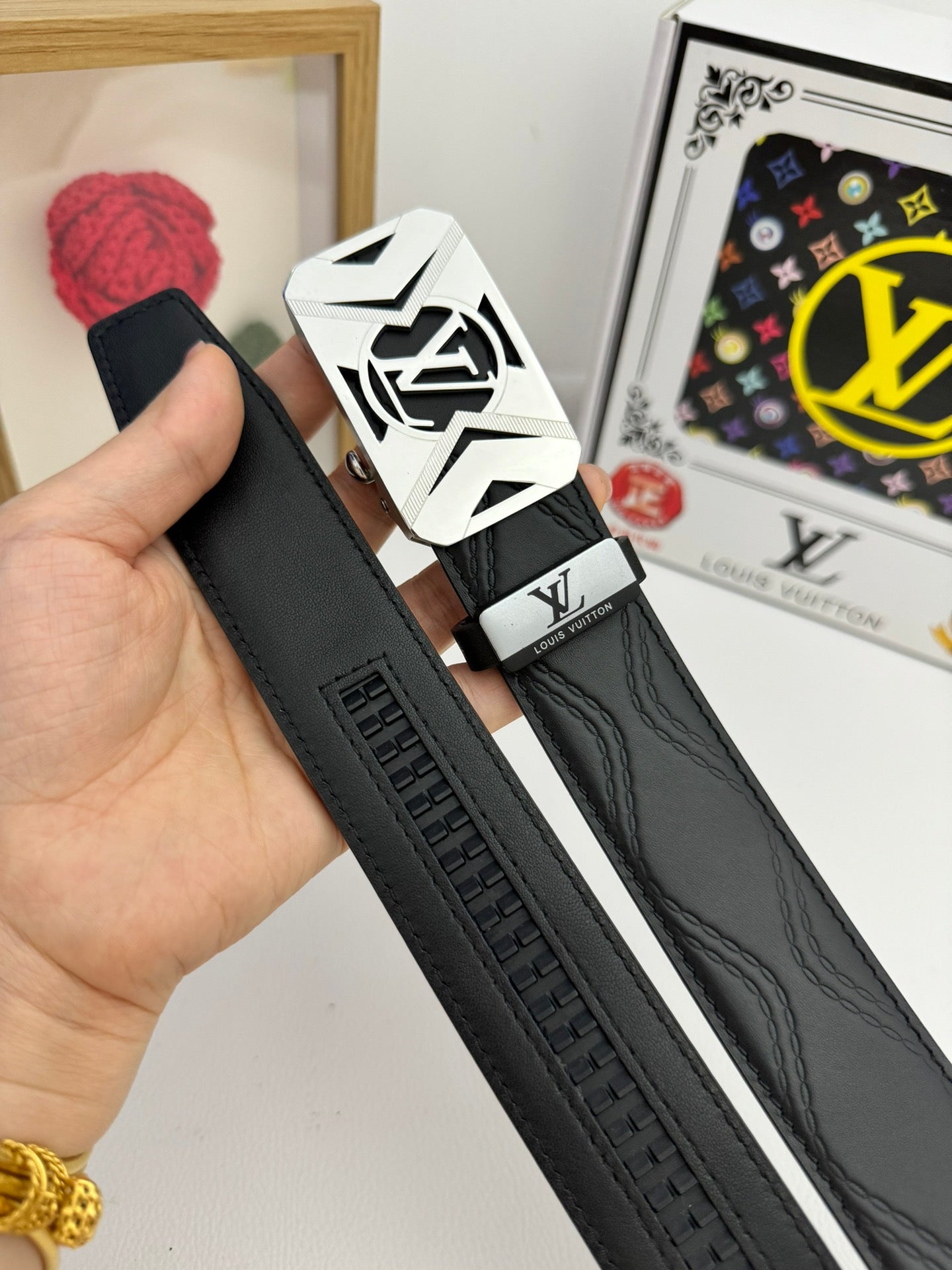 LOUIS VUITTON LV 25S BELT 35 MM IN BLACK CALFSKIN 593218