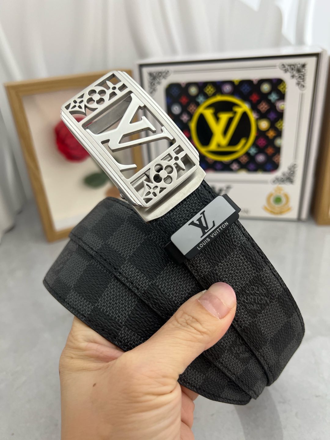 LOUIS VUITTON LV 25S BELT 35 MM IN BLACK MIX GREY CALFSKIN 593275