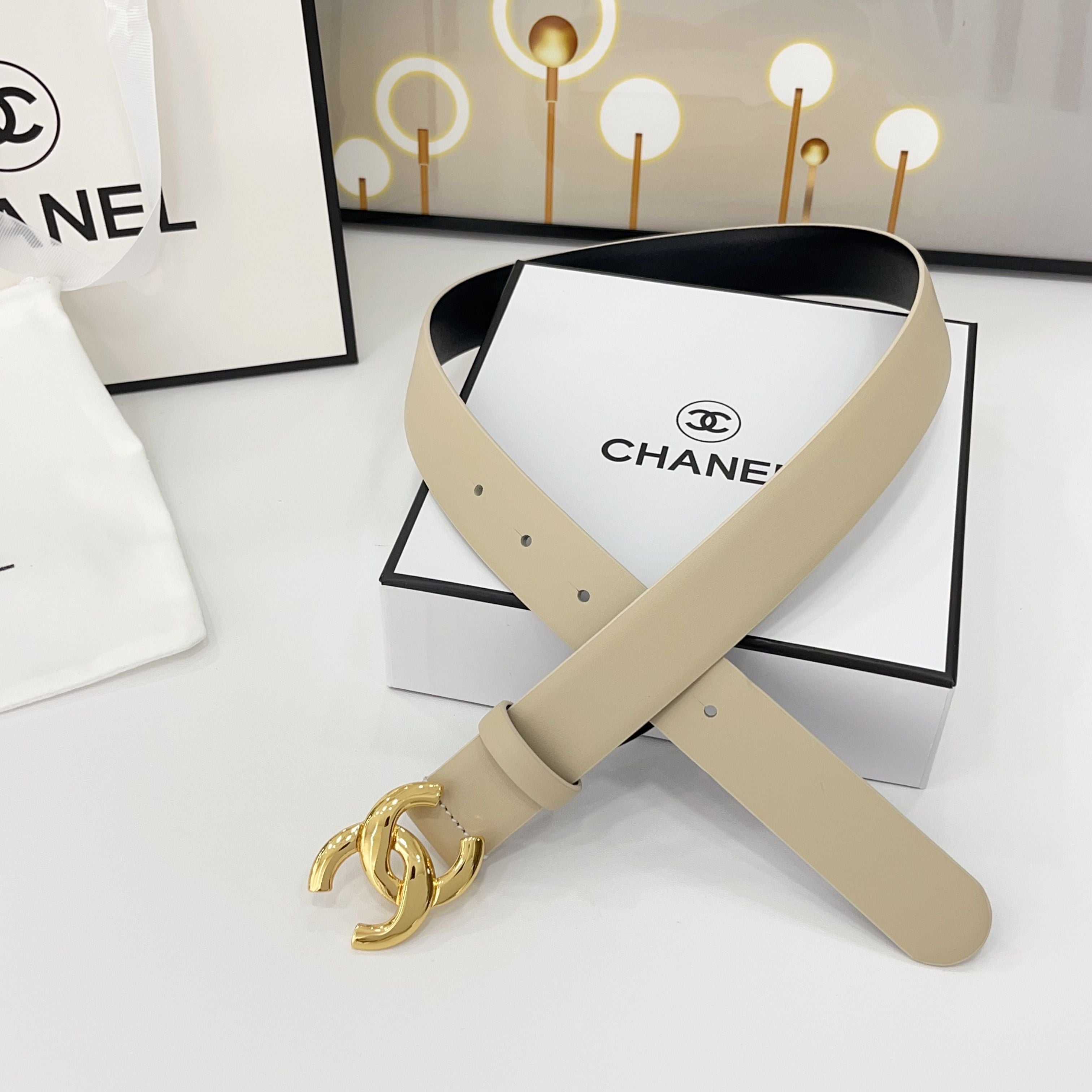 CHANEL DOUBLE C BELT 30MM IN BEIGE CALFSKIN WITH SHINY GOLD BUCKLE