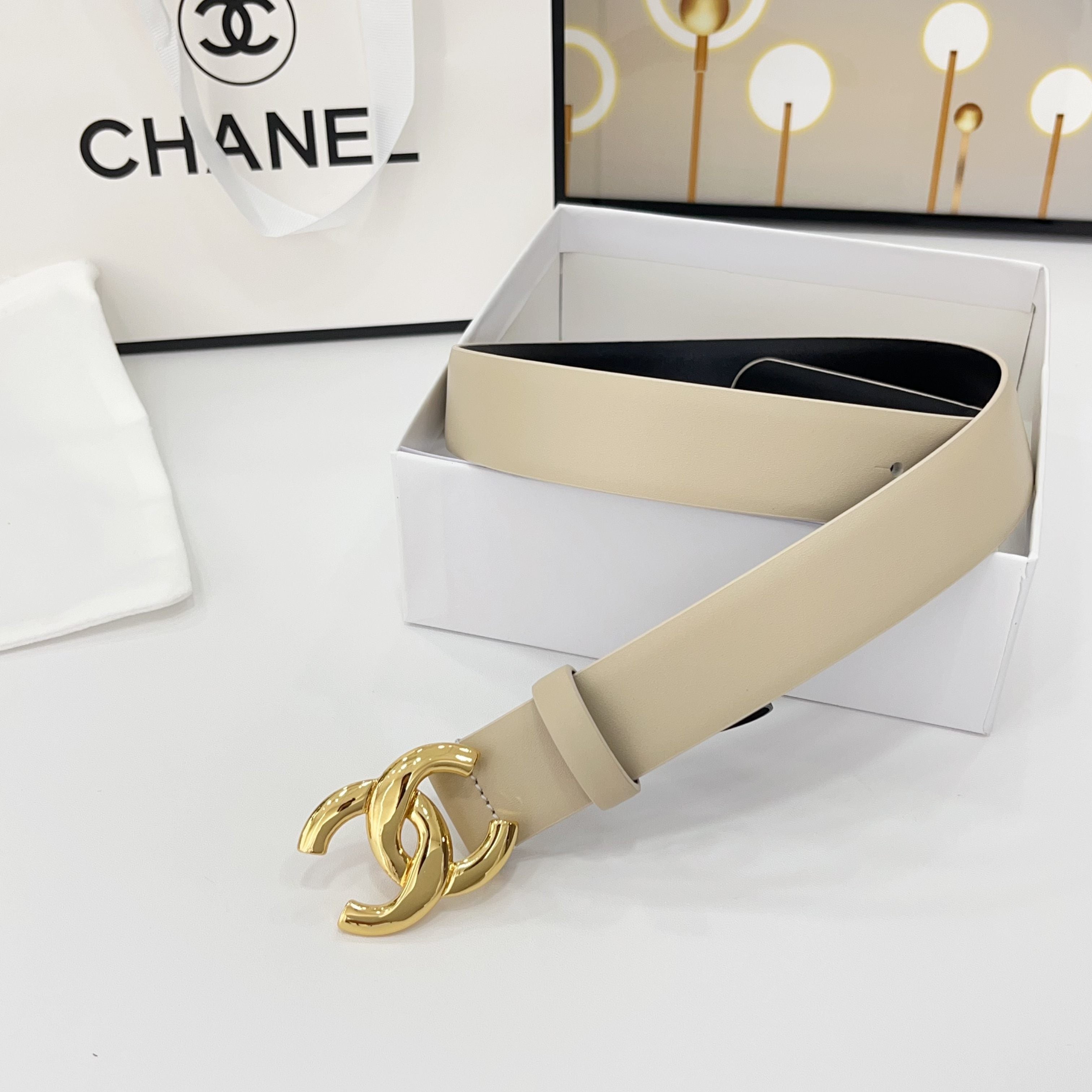 CHANEL DOUBLE C BELT 30MM IN BEIGE CALFSKIN WITH SHINY GOLD BUCKLE