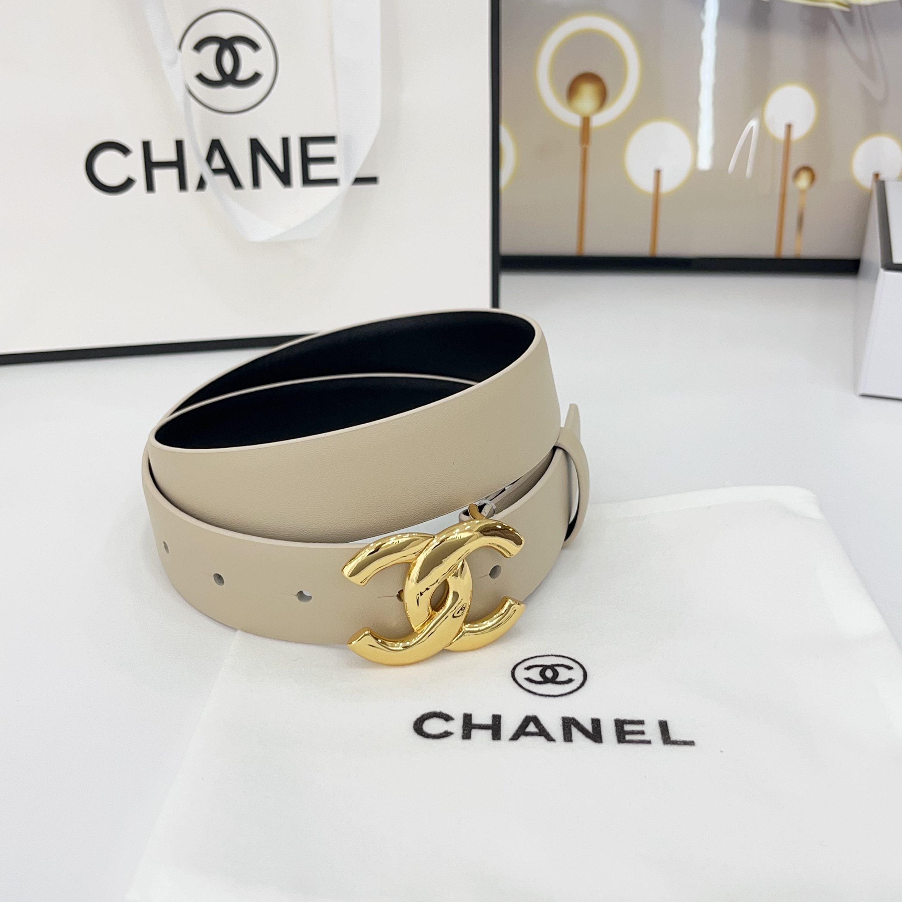 CHANEL DOUBLE C BELT 30MM IN BEIGE CALFSKIN WITH SHINY GOLD BUCKLE