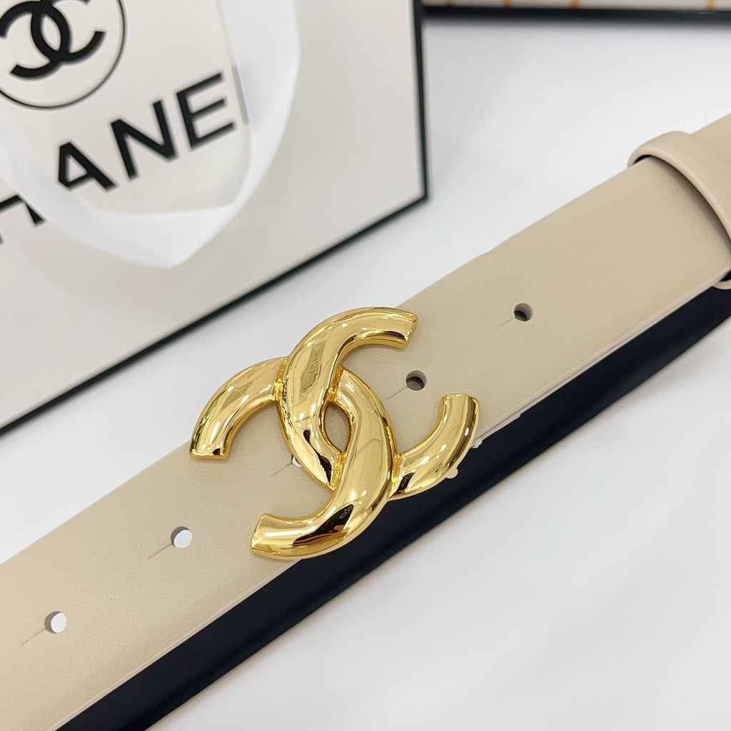 CHANEL DOUBLE C BELT 30MM IN BEIGE CALFSKIN WITH SHINY GOLD BUCKLE