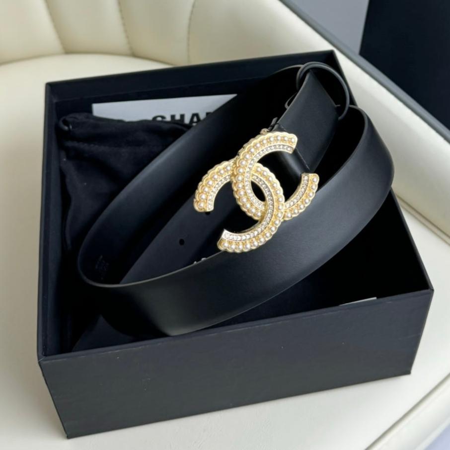 CHANEL BELT 30MM IN BLACK SMOOTH CALFSKIN GOLD HARDWARE ATTACH PEARLS