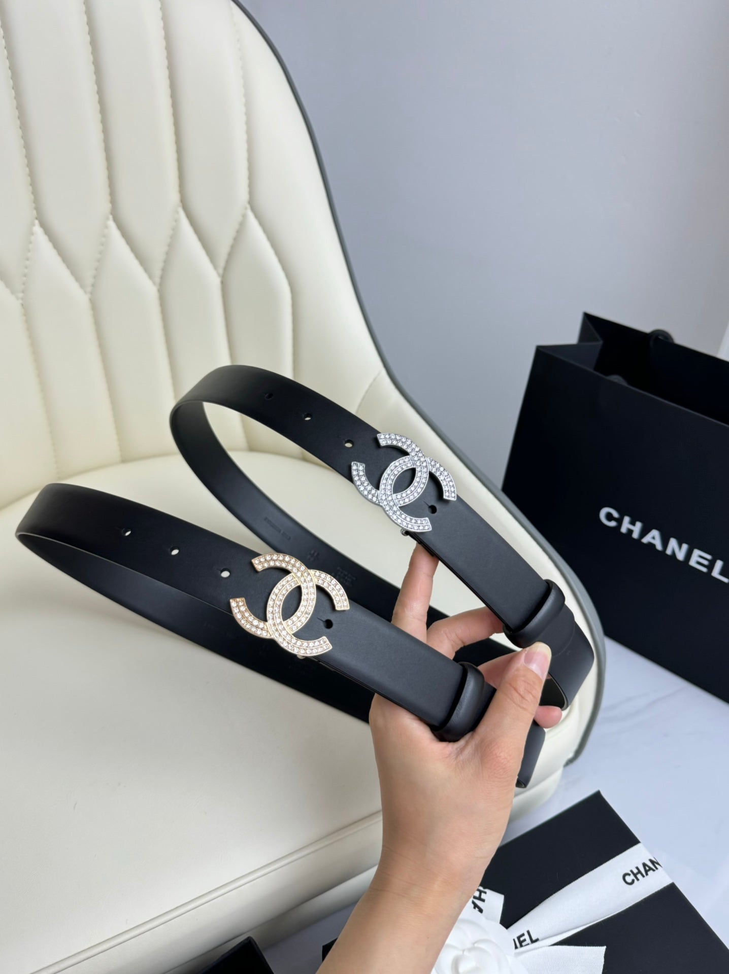 CHANEL BELT 30MM IN BLACK SMOOTH CALFSKIN SILVER HARDWARE ATTACH RHINSTONES