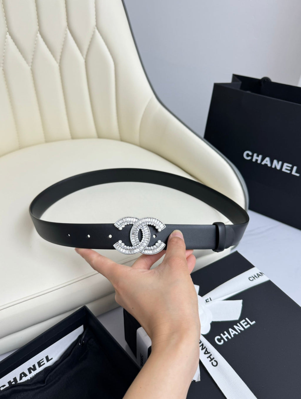 CHANEL BELT 30MM IN BLACK SMOOTH CALFSKIN SILVER HARDWARE ATTACH RHINSTONE
