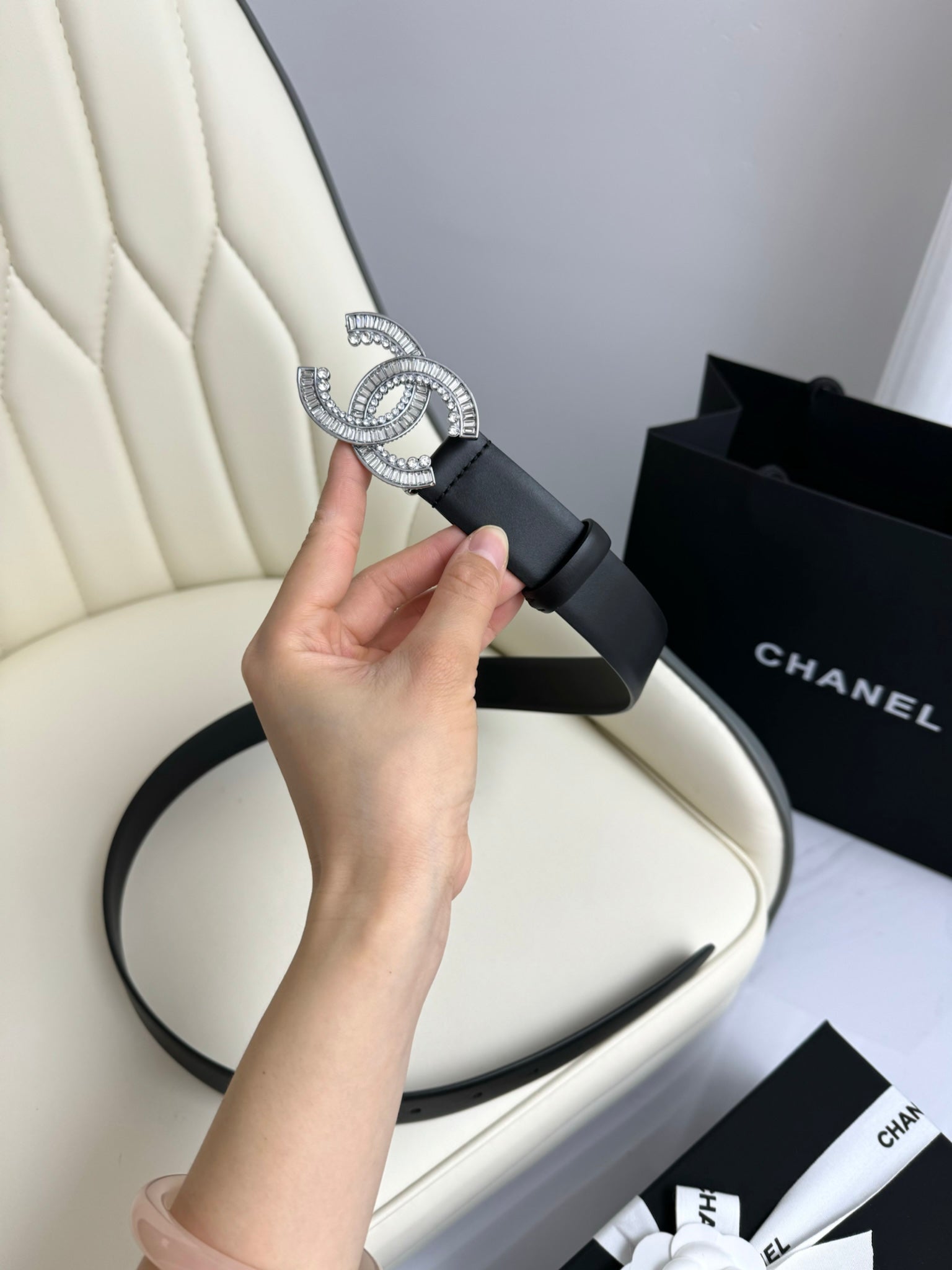 CHANEL BELT 30MM IN BLACK SMOOTH CALFSKIN SILVER HARDWARE ATTACH RHINSTONE