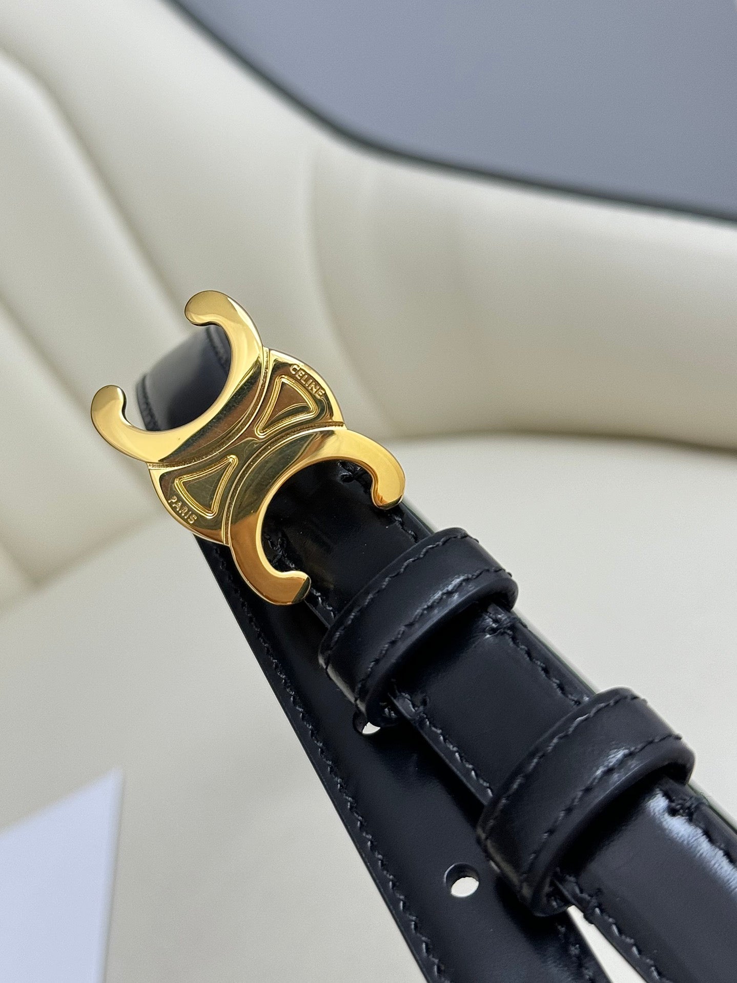 CELINE SMALL TRIOMPHE BELT 18 MM BLACK LEATHER GOLD HARDWARE