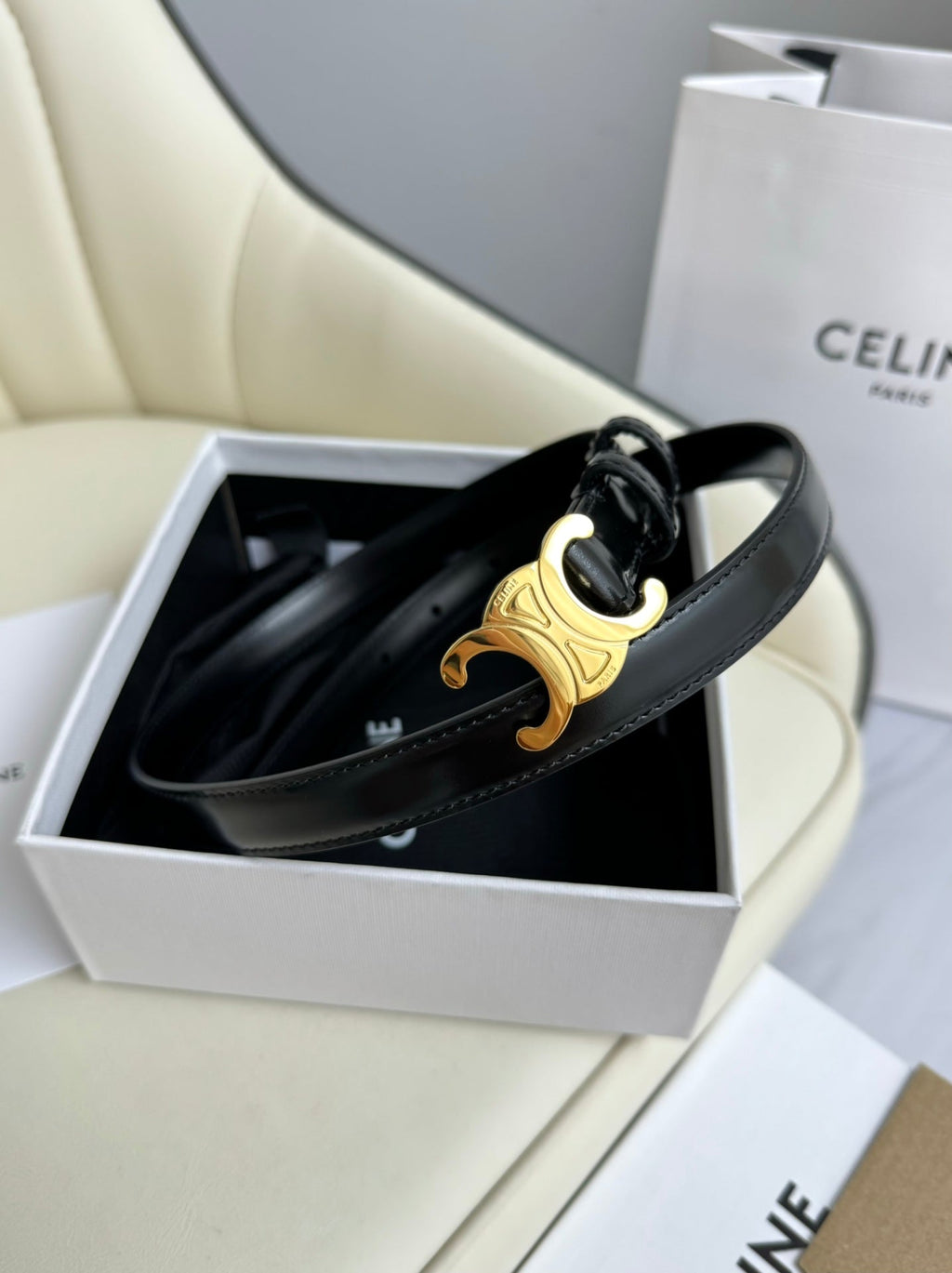 CELINE SMALL TRIOMPHE BELT 18 MM BLACK LEATHER GOLD HARDWARE