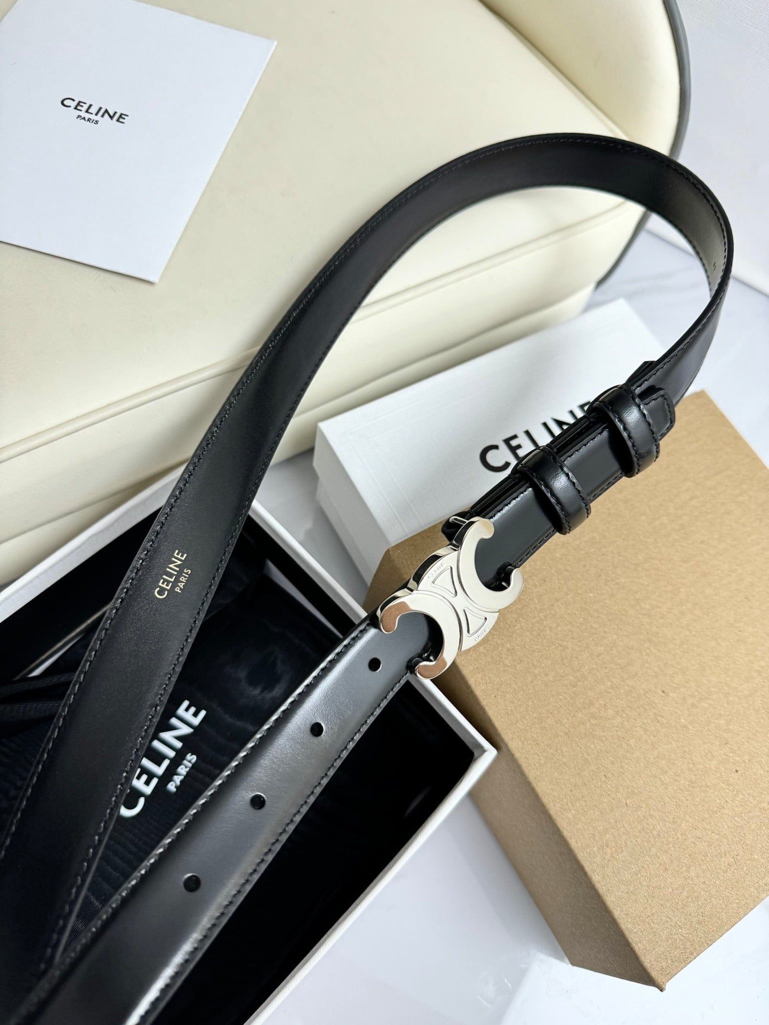 CELINE SMALL TRIOMPHE BELT 18 MM BLACK LEATHER SILVER HARDWARE
