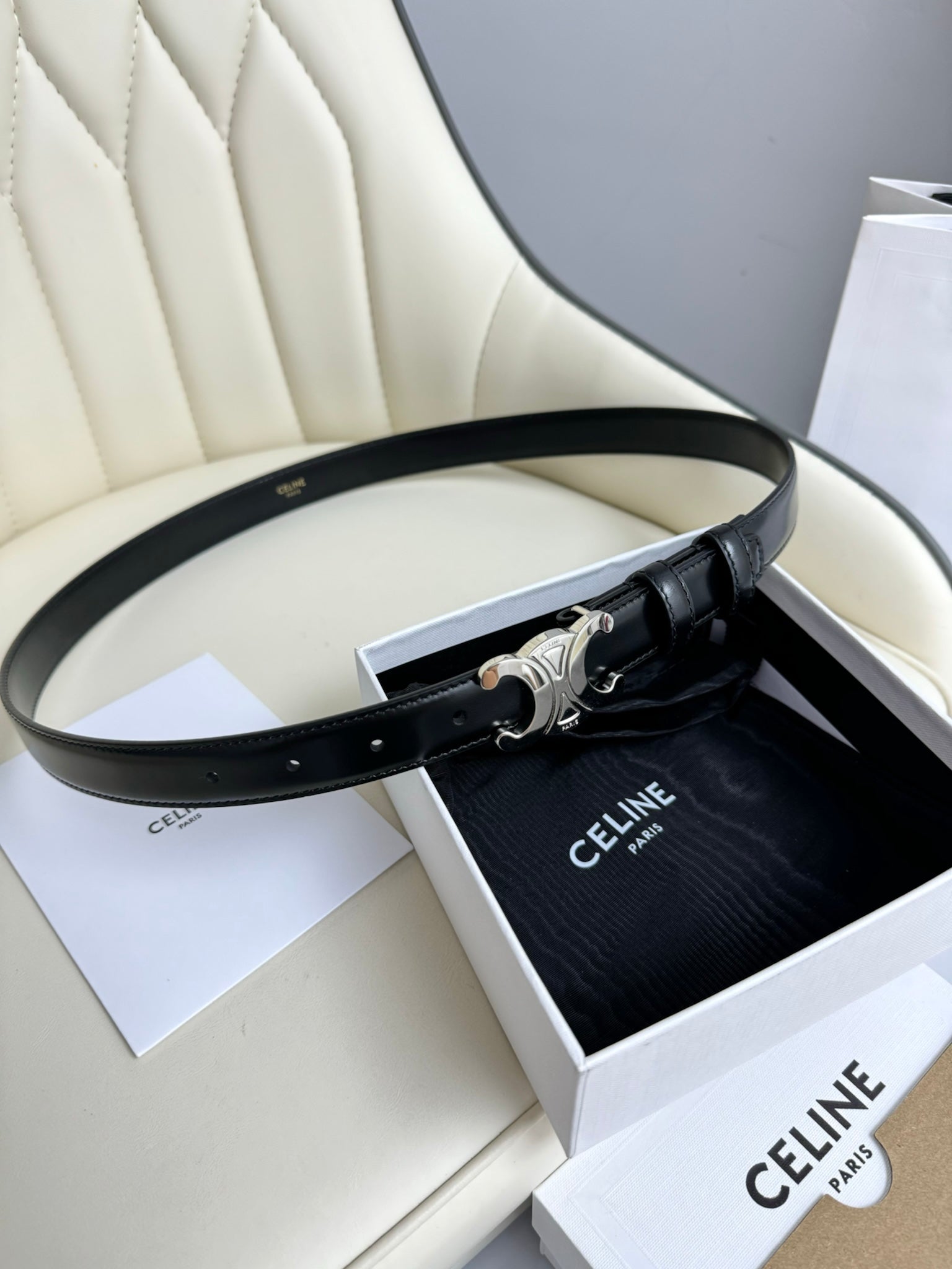 CELINE SMALL TRIOMPHE BELT 18 MM BLACK LEATHER SILVER HARDWARE