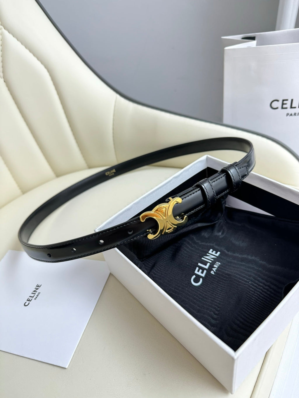 CELINE MEDIUM TRIOMPHE BELT 25MM BLACK LEATHER GOLD HARDWARE