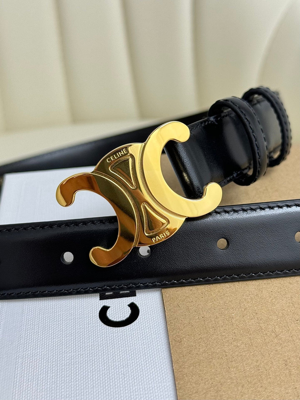 CELINE MEDIUM TRIOMPHE BELT 25MM BLACK LEATHER GOLD HARDWARE