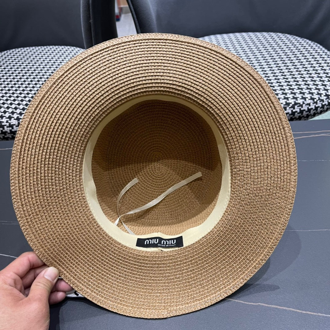 MIU MIU MM SMALL-BRIM STRAW HAT IN BEIGE AND PEARL EMBELLISHED