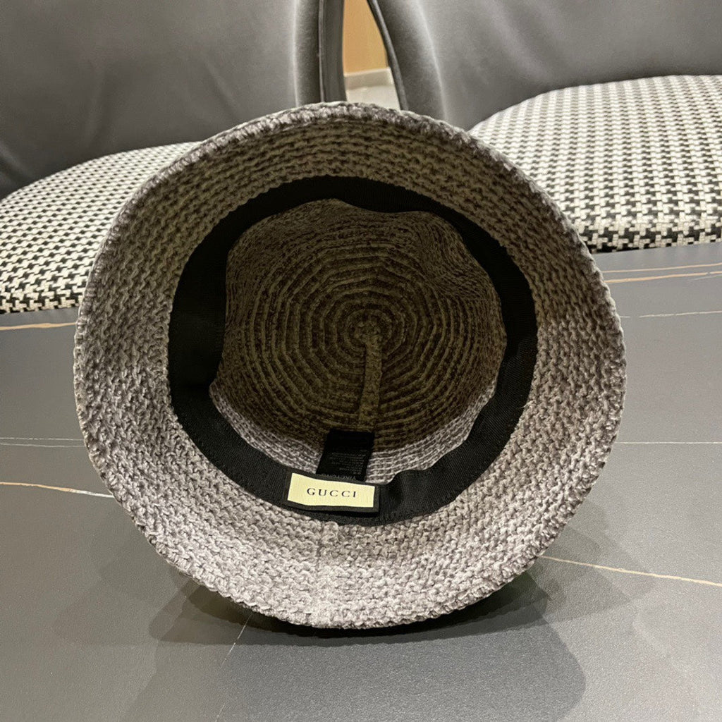 GUCCI BUCKET HAT IN STEEL GRAY WOOL 389116