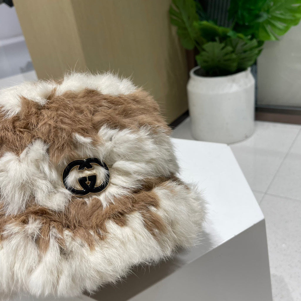 GUCCI BUCKET HAT IN MEDIUM BROWN MIX WHITE RABBIT FUR 404638