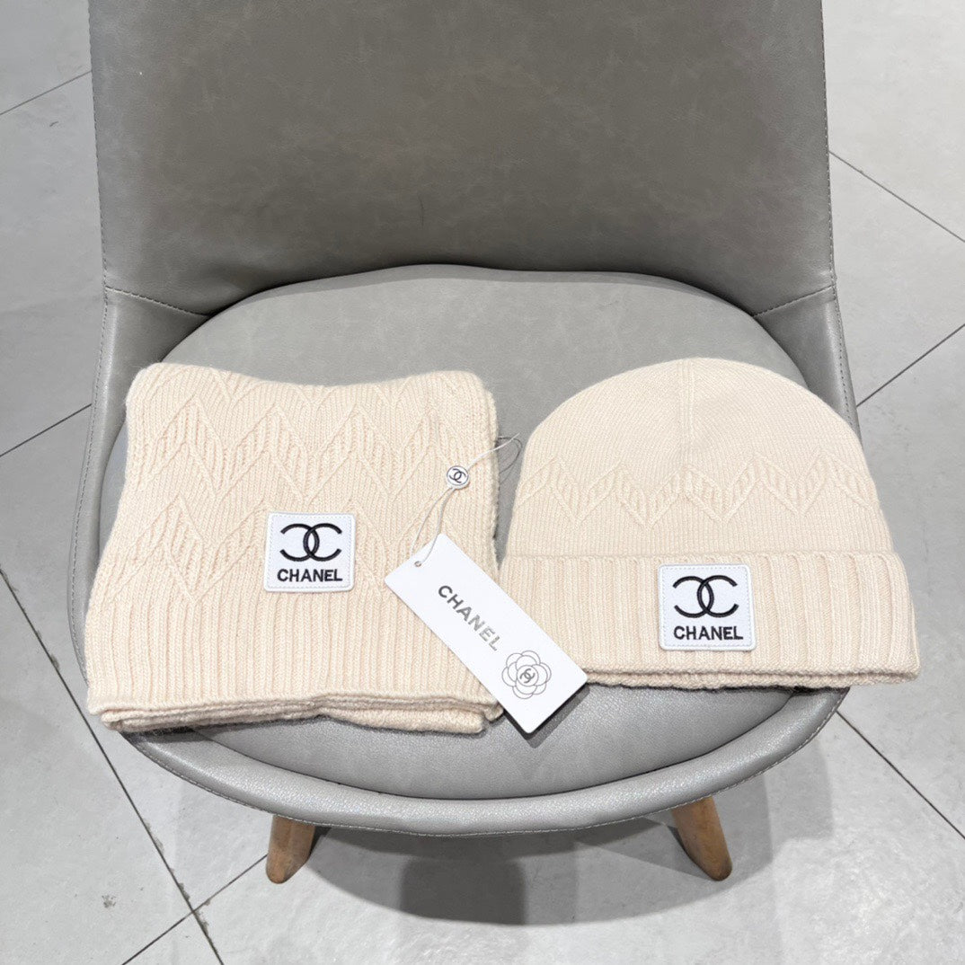 CHANEL SET BEANIE HAT AND SCARF BISQUE BEIGE 427884