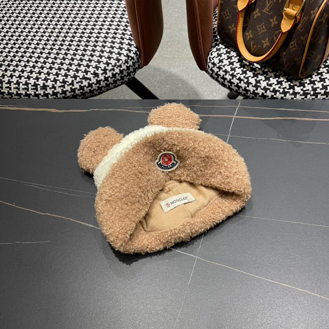 MONCLER BEANIE HAT IN BEIGE MIX CAMEL BROWN WOOL AND RABBIT FUR 437687