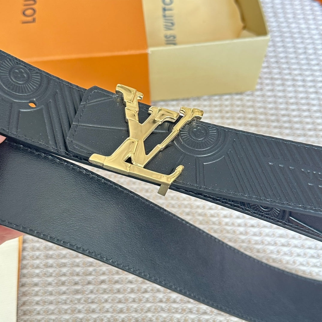 LOUIS VUITTON LV 25S BELT 40 MM IN BLACK CALFSKIN 593225