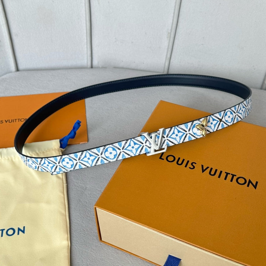 LOUIS VUITTON Pretty LV 20mm Reversible Belt Silver Buckle Black White Blue Leather