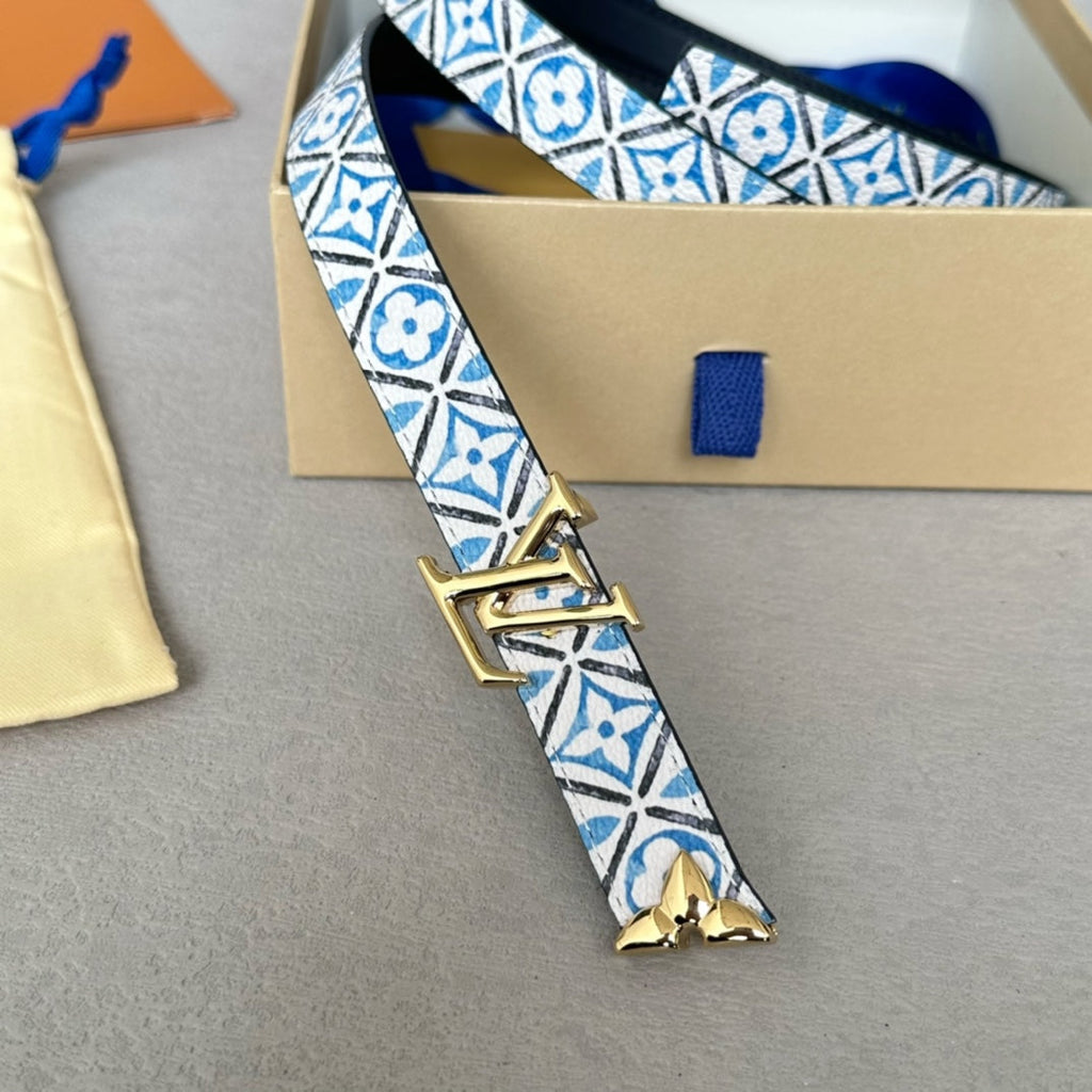 LOUIS VUITTON Pretty LV 20mm Reversible Belt Gold Buckle Black White Blue Leather