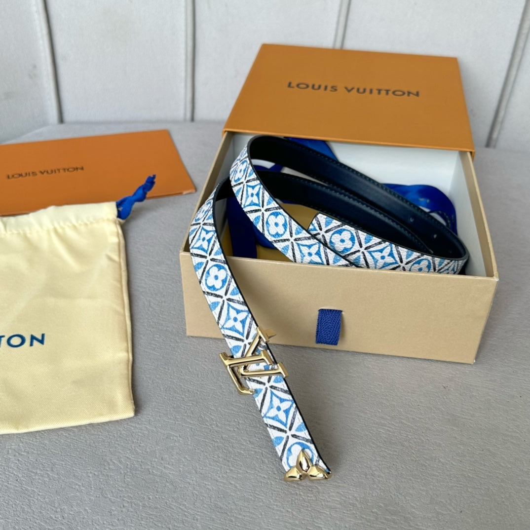 LOUIS VUITTON Pretty LV 20mm Reversible Belt Gold Buckle Black White Blue Leather