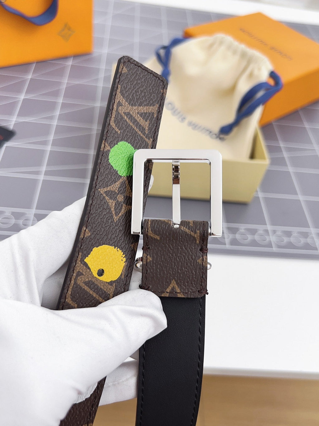 LOUIS VUITTON LV Bloom 30mm Mutilcolor Belt Silver Buckle Black Brown Leather