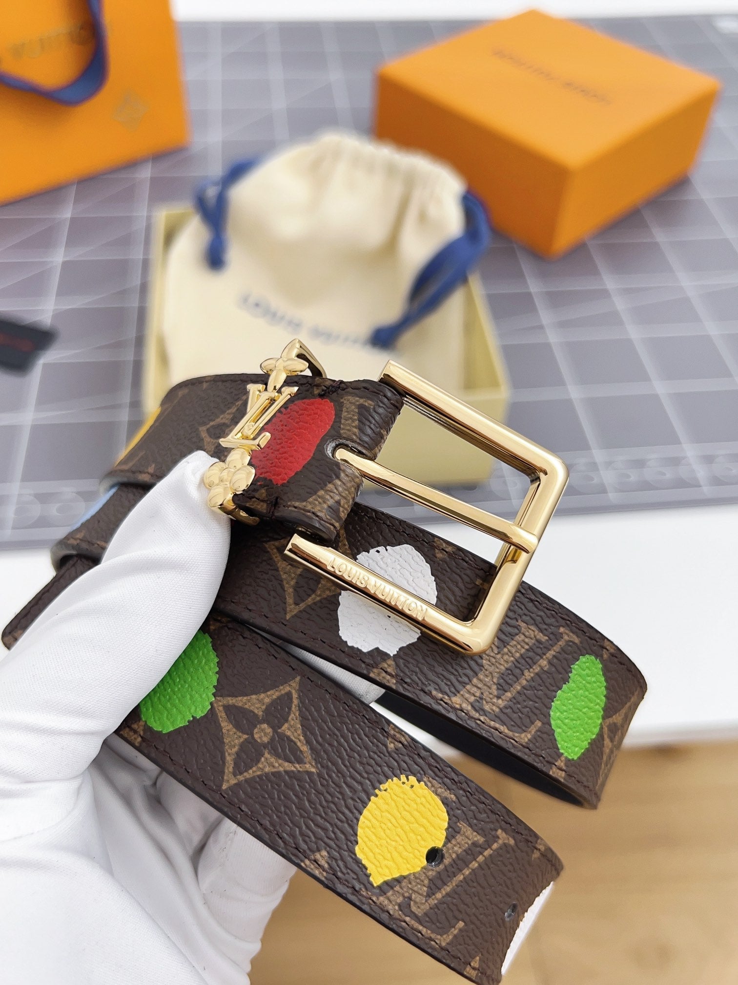 LOUIS VUITTON LV Bloom 30mm Mutilcolor Belt Gold Buckle Black Brown Leather