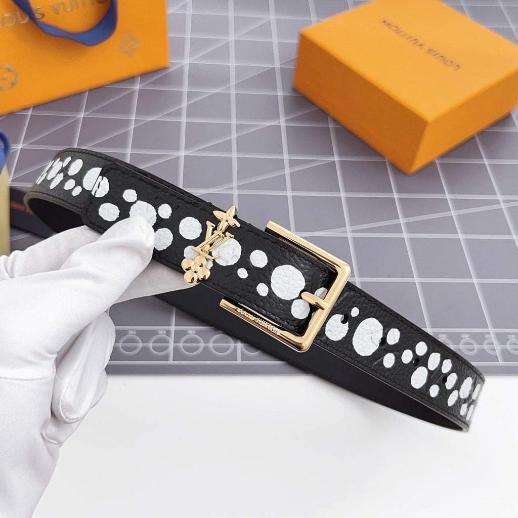 LOUIS VUITTON LV Bloom 30mm Belt Gold Buckle Black White Leather