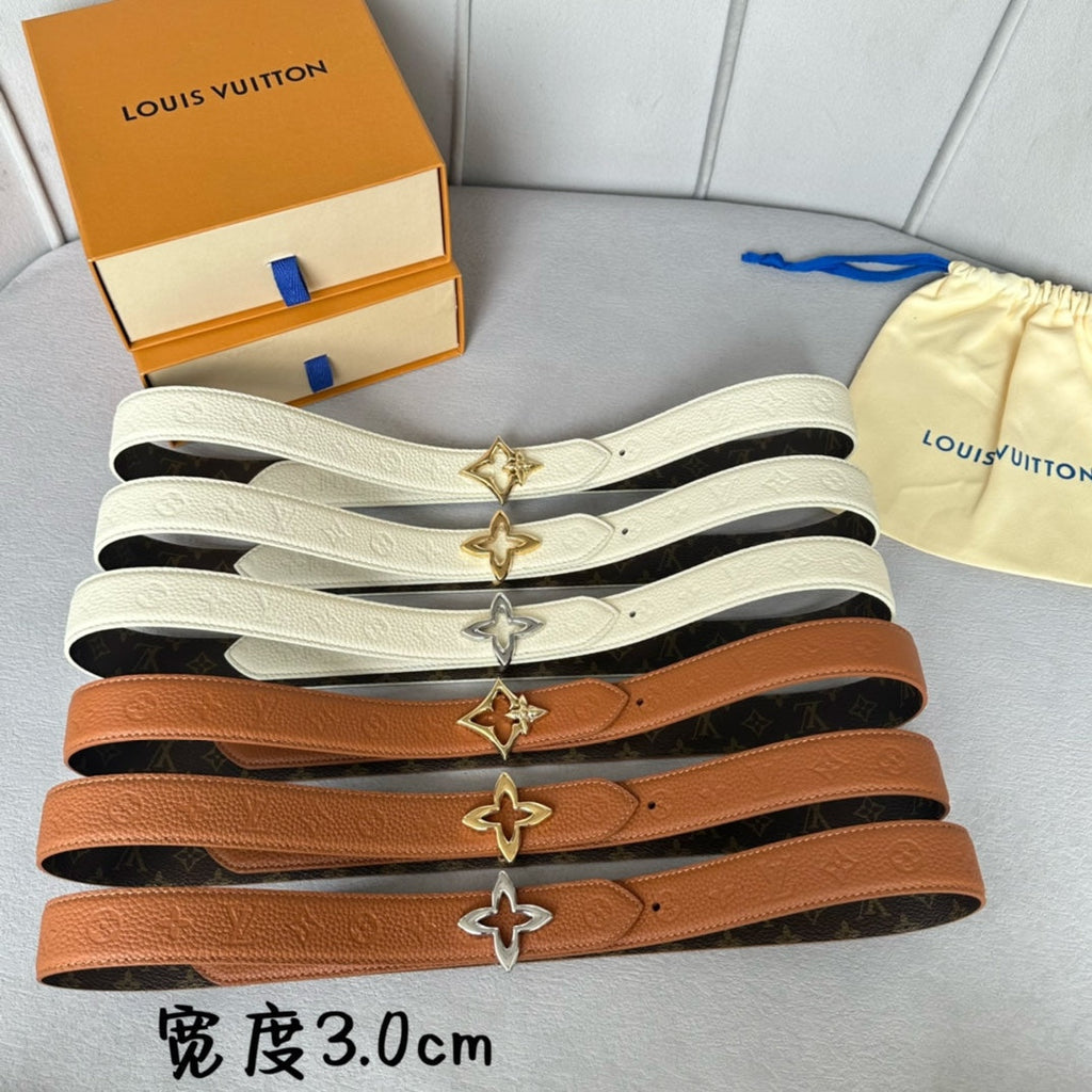 LOUIS VUITTON LV  MINI FLOWERGRAM 30MM REVERSIBLE BELT IN WHITE EMBOSSED CALFSKIN SILVER HARDWARE