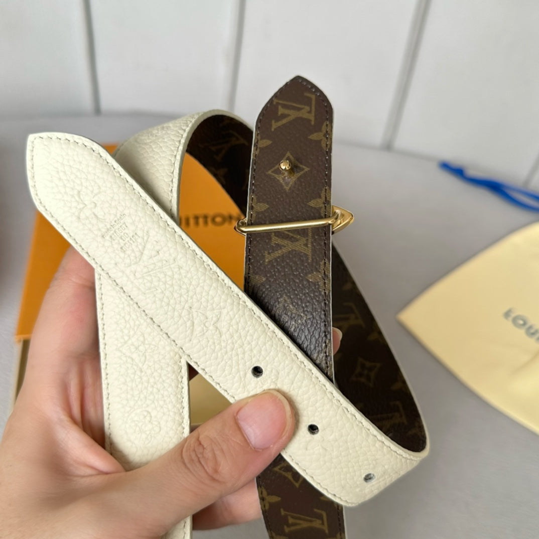 LOUIS VUITTON LV  MINI FLOWERGRAM 30MM REVERSIBLE BELT IN WHITE EMBOSSED CALFSKIN GOLD HARDWARE