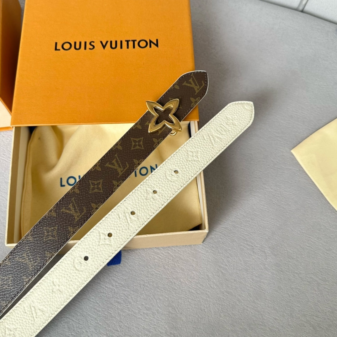 LOUIS VUITTON LV  MINI FLOWERGRAM 30MM REVERSIBLE BELT IN WHITE EMBOSSED CALFSKIN GOLD HARDWARE