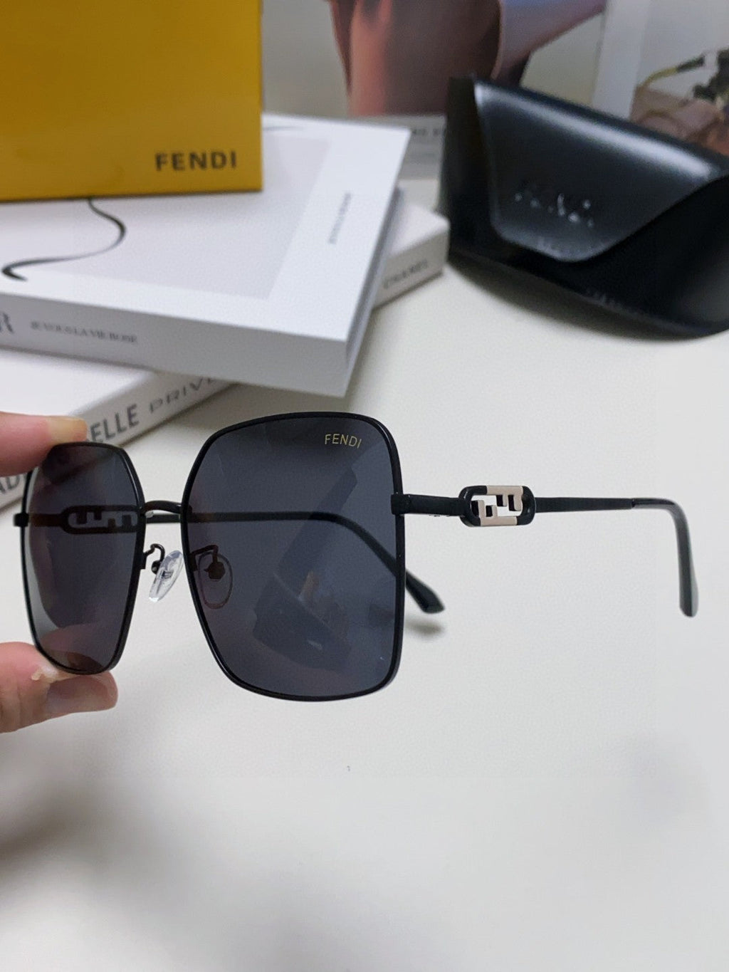 FENDI OVERSIZED BAGUETTE SQUARE FRAME SUNGLASSES 562043 IN METAL