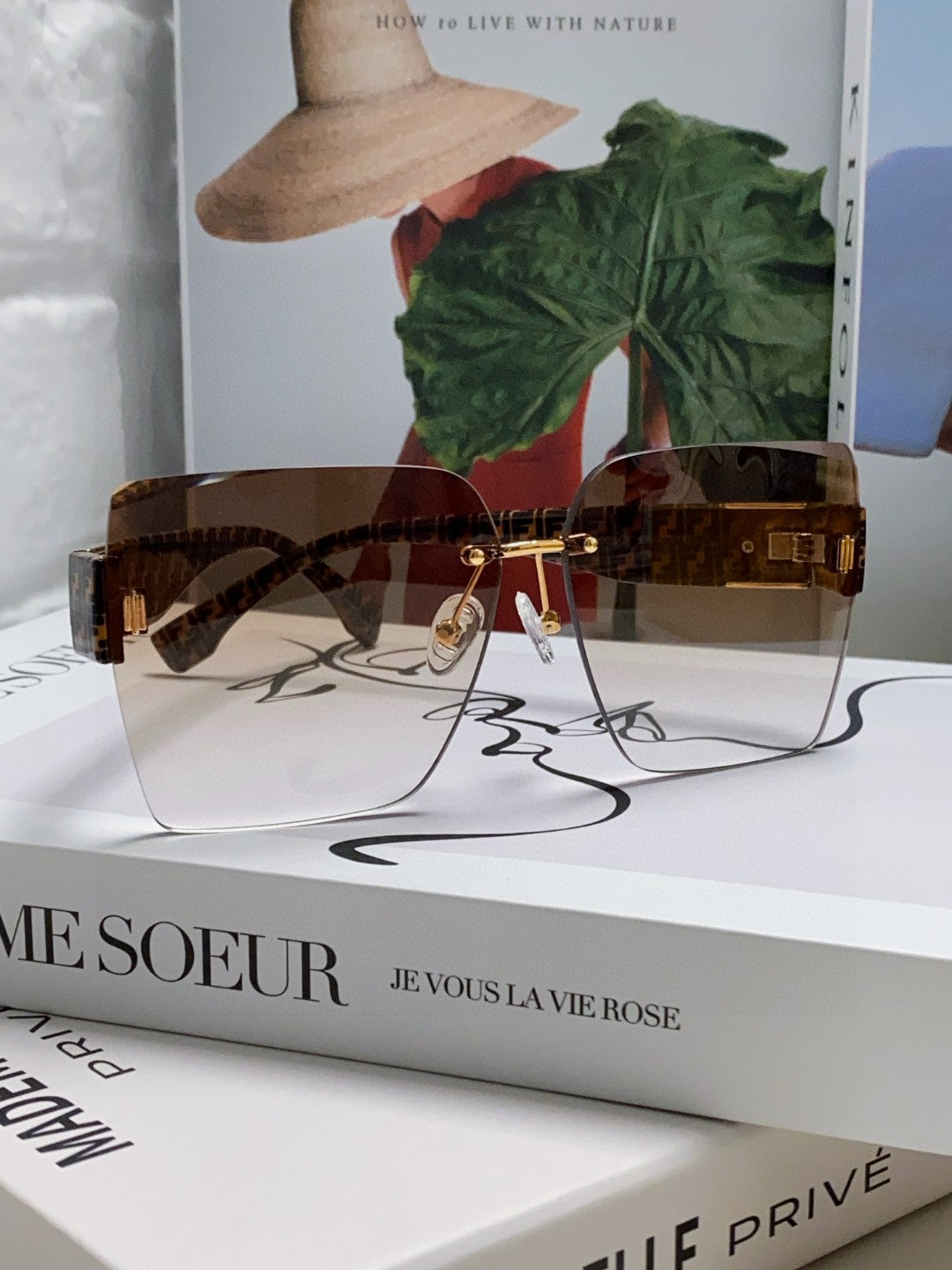 FENDI FF PATTERN FIRST CRYSTAL SQUARE FRAME SUNGLASSES 562044 IN ACETATE