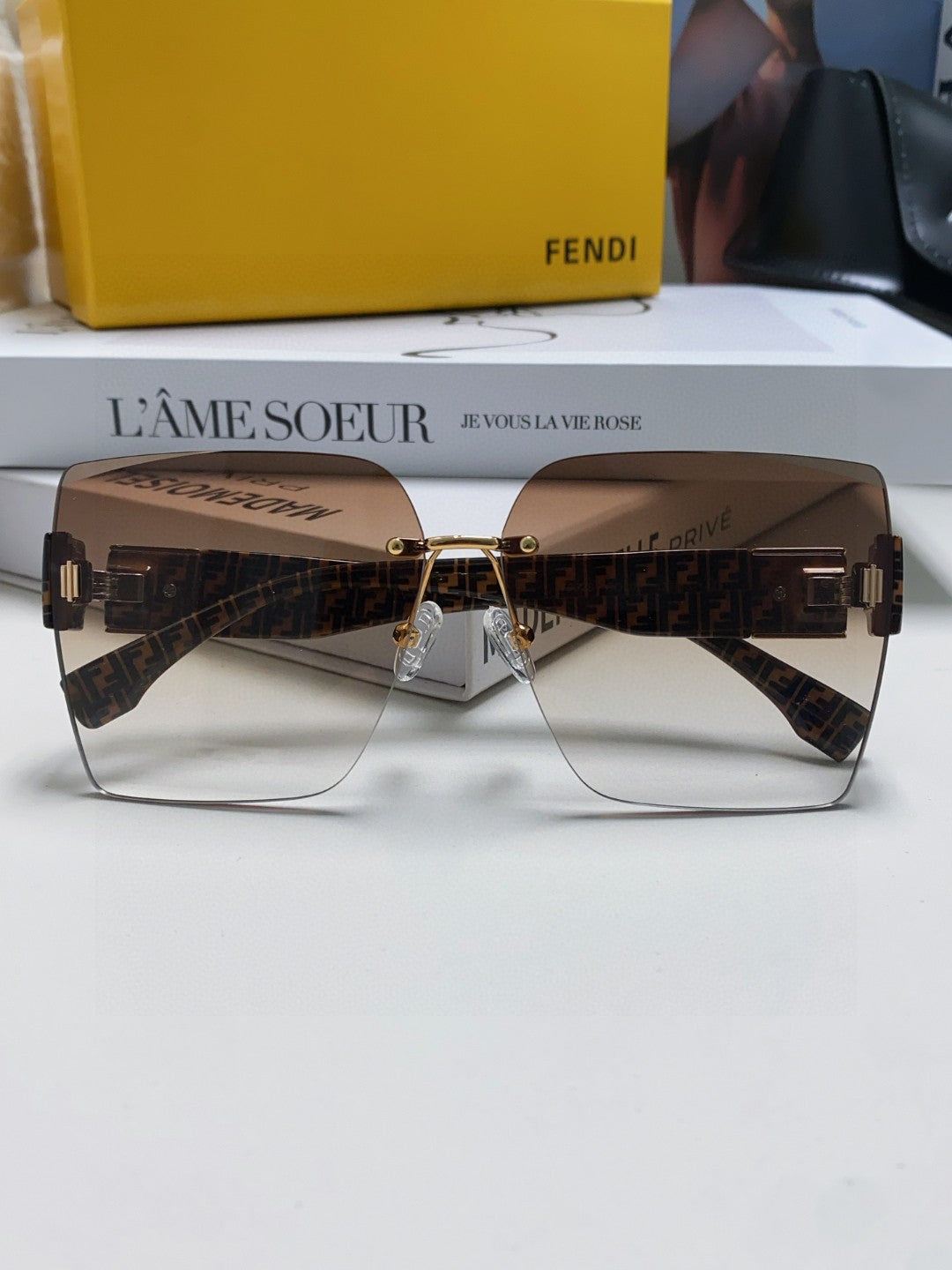 FENDI FF PATTERN FIRST CRYSTAL SQUARE FRAME SUNGLASSES 562044 IN ACETATE