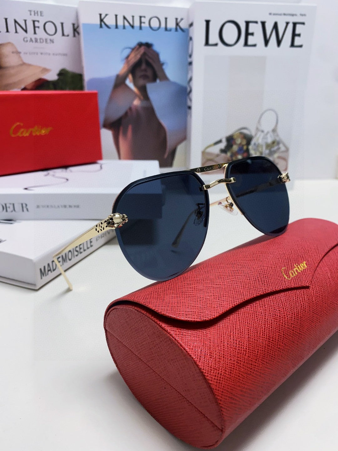 CARTIER PANTHÈRE AVIATOR FRAME SUNGLASSES 562065 IN METAL