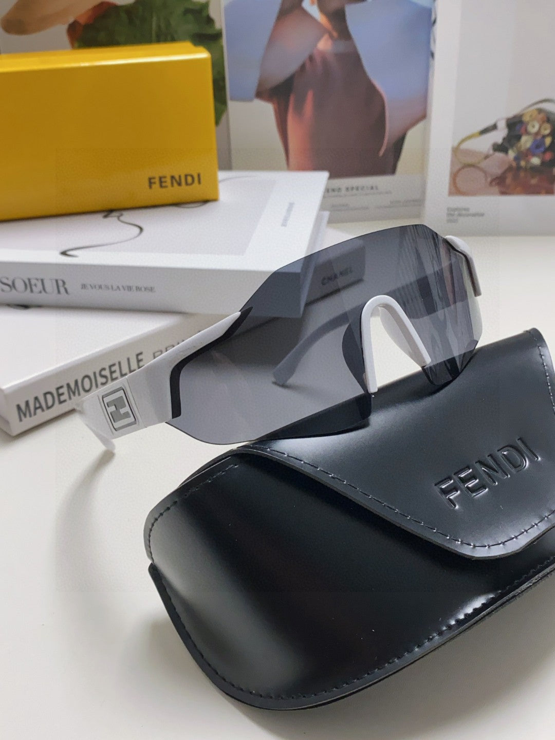 FENDI FF SQUARED VISOR FRAME SUNGLASSES 557144 IN ACETATE