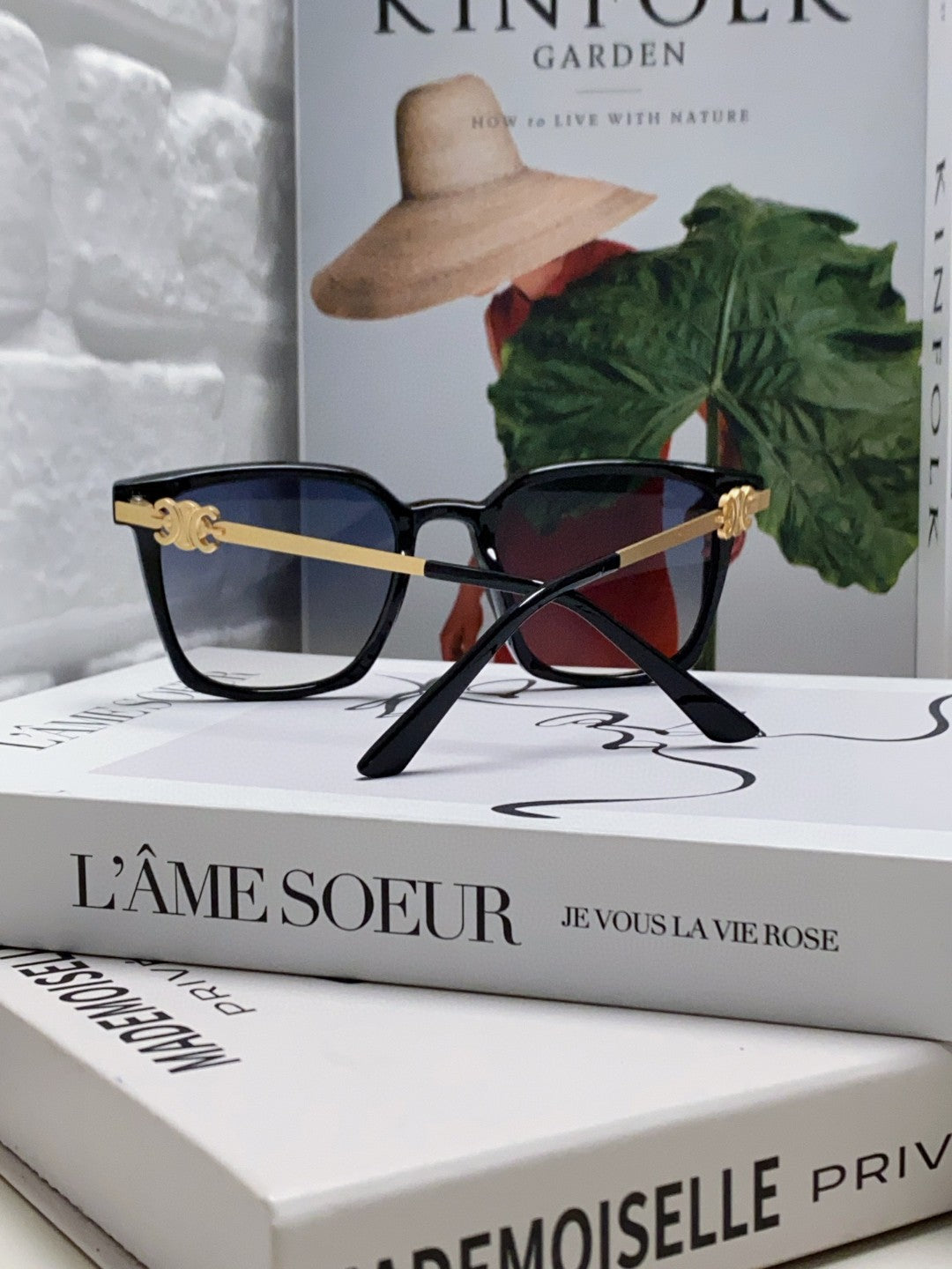 CELINE TRIOMPHE SUNGLASSES 497819 IN GOLD METAL BLACK SMOKE LENSES