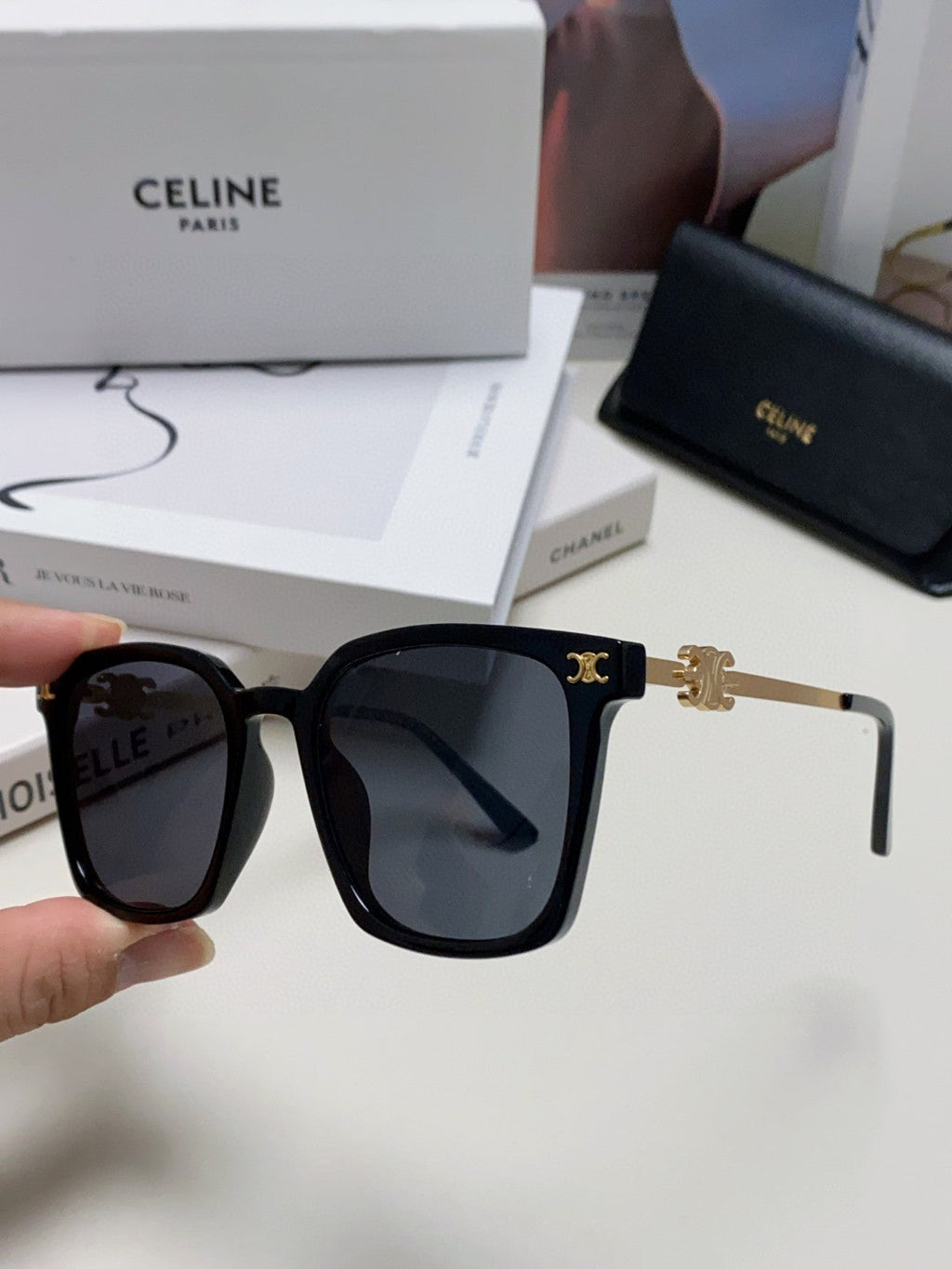 CELINE TRIOMPHE SUNGLASSES 497820 IN GOLD METAL BLACK LENSES