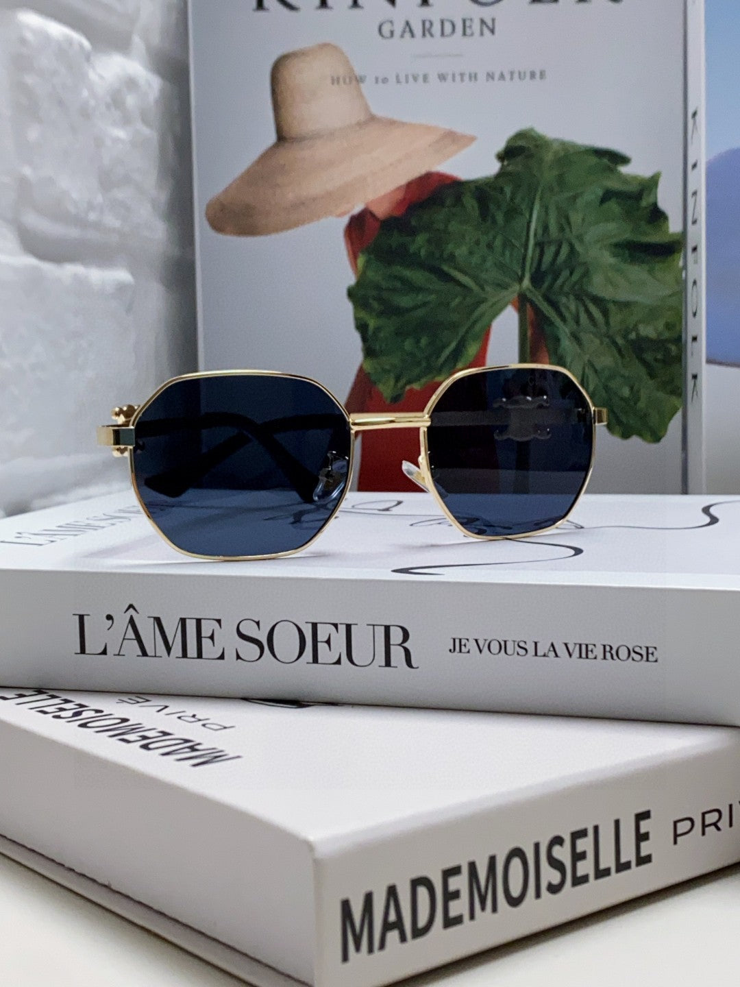 CELINE TRIOMPHE SUNGLASSES 497823 IN GOLD METAL BLACK LENSES