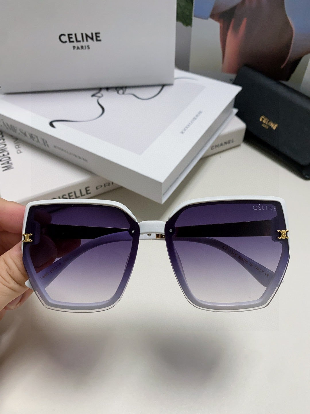 CELINE TRIOMPHE SUNGLASSES 497829 IN WHITE ACETATE EMBOSSED LOGO