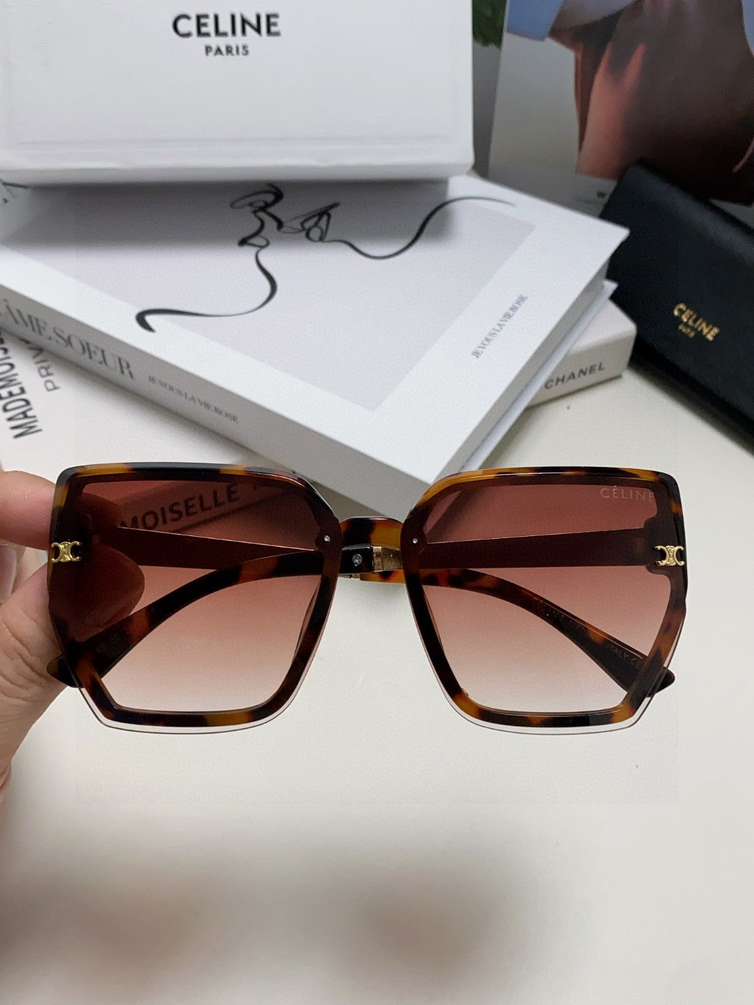 CELINE TRIOMPHE SUNGLASSES 497830 IN HAVANA ACETATE EMBOSSED LOGO