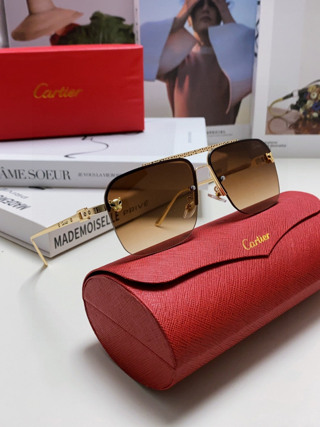 CARTIER PANTHÈRE SQUARE FRAME SUNGLASSES 543534 IN METAL